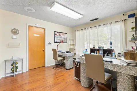 147 N Holly Street Medford OR 97501