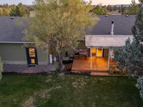 25252 Raven Lane Bend OR 97701