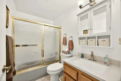 1266 La Loma Drive Medford OR 97504