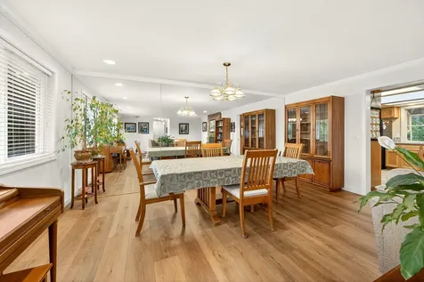 1266 La Loma Drive Medford OR 97504