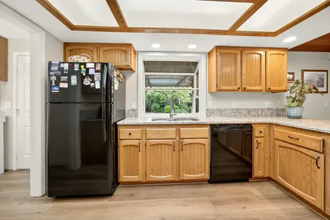 1266 La Loma Drive Medford OR 97504
