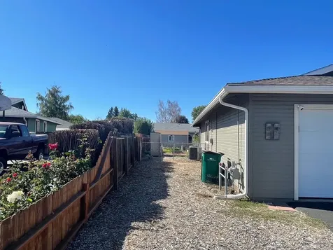 5452 Glenwood Drive Klamath Falls OR 97603