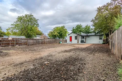 820 Newtown Street Medford OR 97501