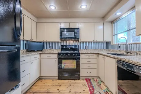 820 Newtown Street Medford OR 97501