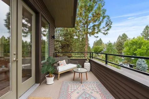 2742 NW Rainbow Ridge Drive Bend OR 97703