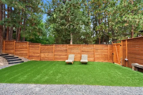 2742 NW Rainbow Ridge Drive Bend OR 97703