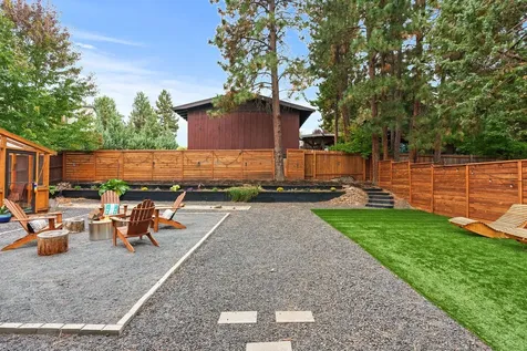 2742 NW Rainbow Ridge Drive Bend OR 97703