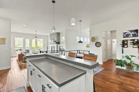 2742 NW Rainbow Ridge Drive Bend OR 97703