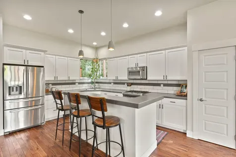 2742 NW Rainbow Ridge Drive Bend OR 97703