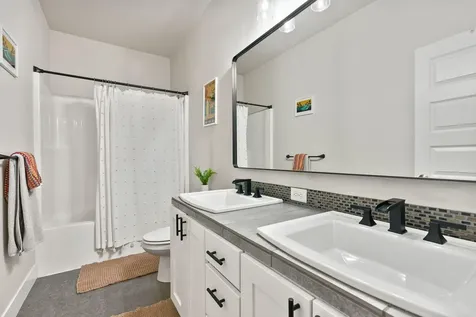 2742 NW Rainbow Ridge Drive Bend OR 97703