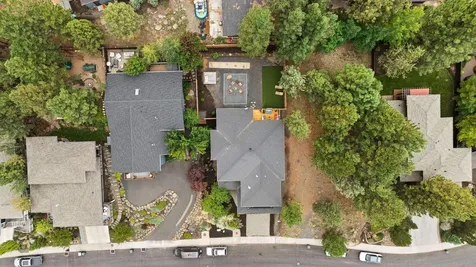 2742 NW Rainbow Ridge Drive Bend OR 97703