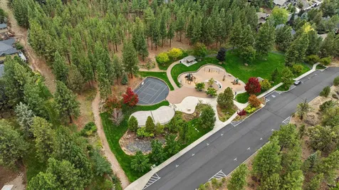 2742 NW Rainbow Ridge Drive Bend OR 97703