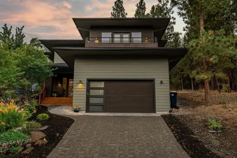2742 NW Rainbow Ridge Drive Bend OR 97703