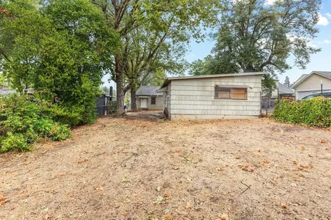 1104 Reddy Avenue Medford OR 97504