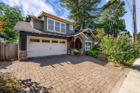 331 NE Fetzner Street Grants Pass OR 97526