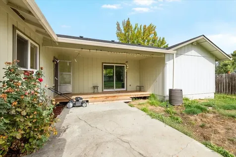 101 Sky Crest Drive Grants Pass OR 97527