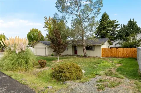 101 Sky Crest Drive Grants Pass OR 97527