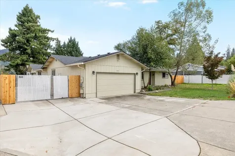 101 Sky Crest Drive Grants Pass OR 97527