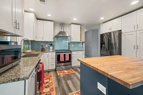 570 Bachand Circle Central Point OR 97502
