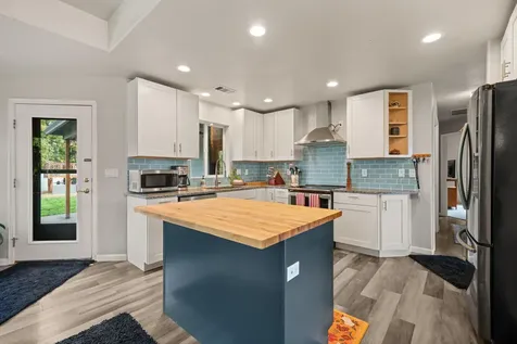 570 Bachand Circle Central Point OR 97502