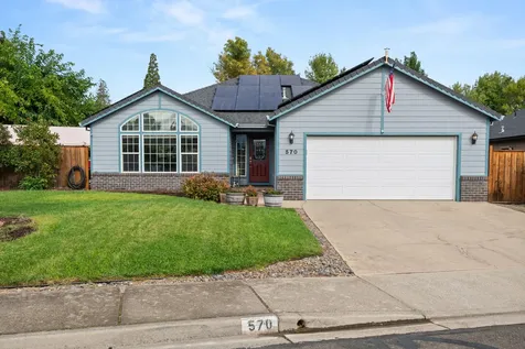 570 Bachand Circle Central Point OR 97502