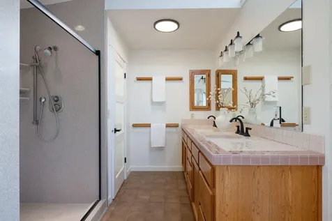 22321 Mcardle Road Bend OR 97702