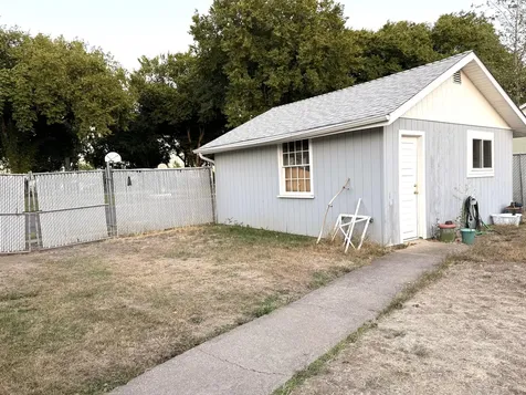 546 Laurel Street Central Point OR 97502