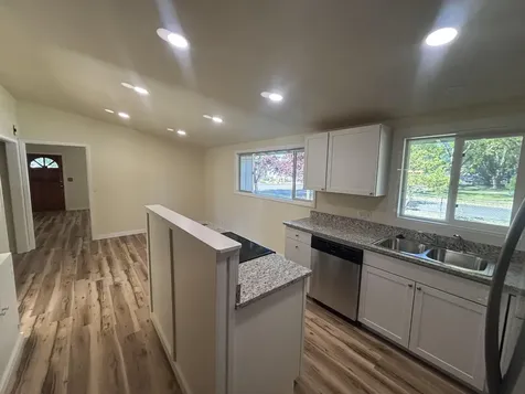 124 Paxon Avenue Eagle Point OR 97524