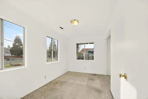 838 Dakota Avenue Medford OR 97501