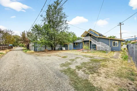 838 Dakota Avenue Medford OR 97501