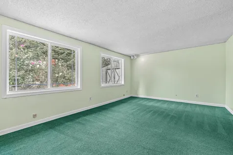 1417 Larkspur Avenue Medford OR 97504