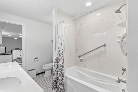1417 Larkspur Avenue Medford OR 97504