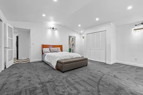 1417 Larkspur Avenue Medford OR 97504