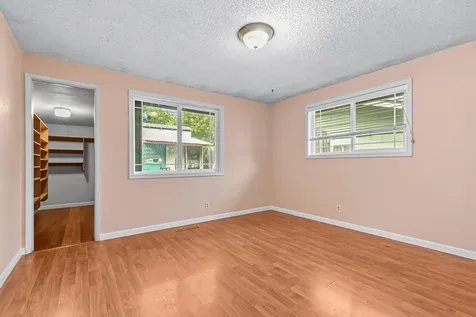1417 Larkspur Avenue Medford OR 97504