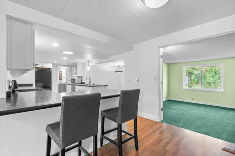 1417 Larkspur Avenue Medford OR 97504