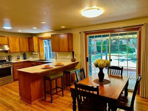 140 Offord Circle Jacksonville OR 97530