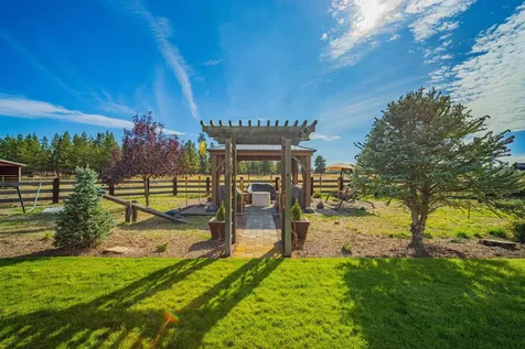 16255 Paulina View Road La Pine OR 97739