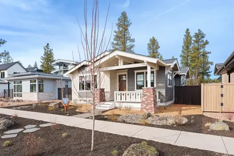 3330 NW Leavitt Lane Bend OR 97703