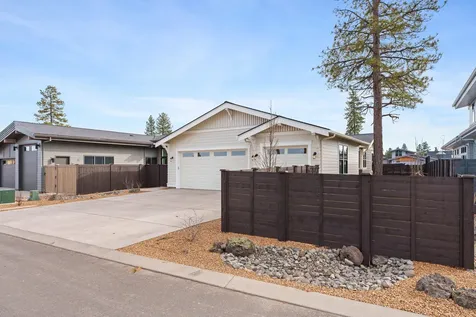 3330 NW Leavitt Lane Bend OR 97703