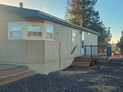 12705 SW Airfield Lane Culver OR 97734