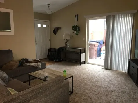 2723 SW Salmon Avenue Redmond OR 97756