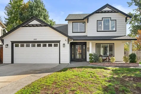 543 Hoover Park Drive Medford OR 97504