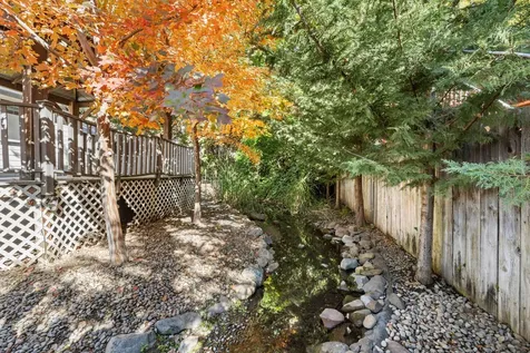 543 Hoover Park Drive Medford OR 97504