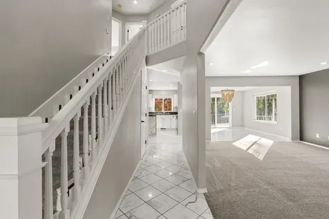 543 Hoover Park Drive Medford OR 97504
