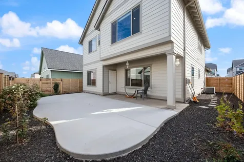 20606 SE Slate Avenue Bend OR 97702
