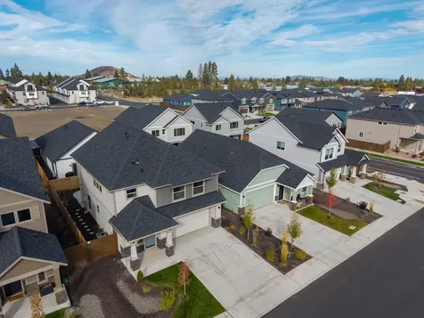20606 SE Slate Avenue Bend OR 97702