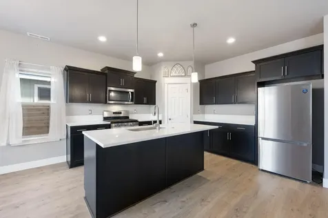 20606 SE Slate Avenue Bend OR 97702