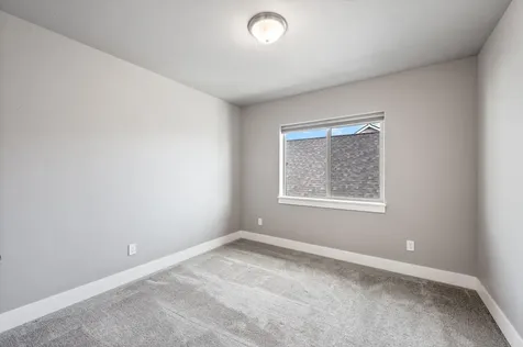 20606 SE Slate Avenue Bend OR 97702