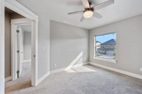 20606 SE Slate Avenue Bend OR 97702