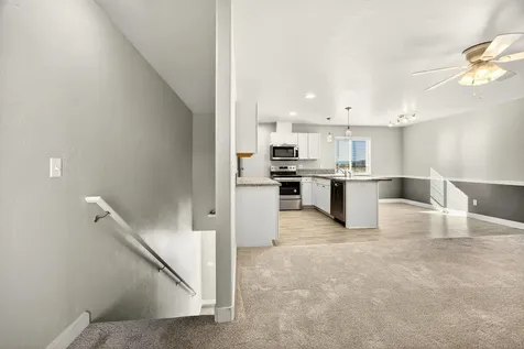 7798 Jacqueline Way White City OR 97503
